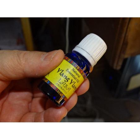 Natürliches ätherisches Öl (10 ml) BASILIKUM